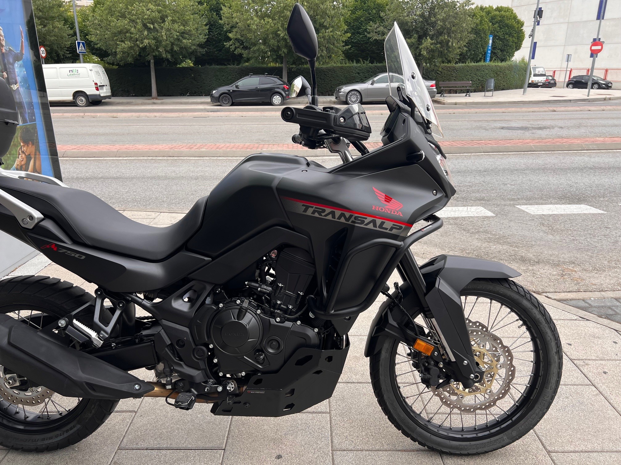 HONDA XL 750 TRANSALP AÑO 2023 CON...